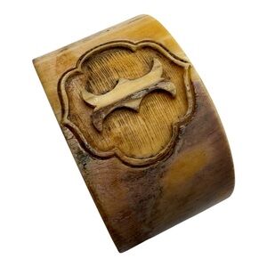 Vintage Hand-Carved Wide Cuff Bracelet – Natural Horn Look, 2”‎ Wide